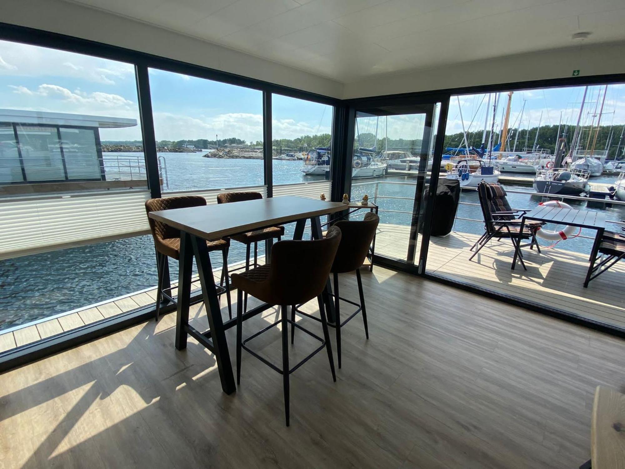 Urlaub Auf Dem Wasser Mit Einmaligen Ausblick - Well Hausboote Boltenhagen 10 Eksteriør bilde